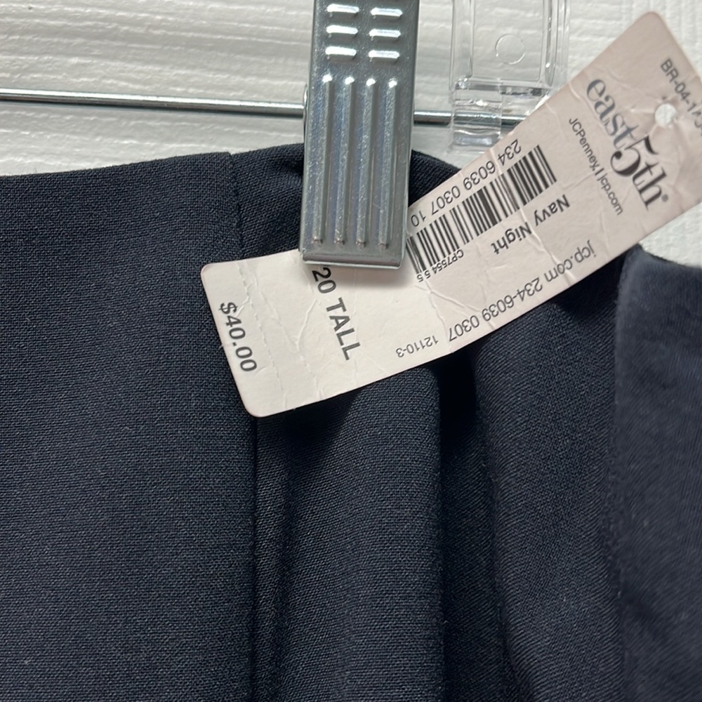 East5th Skirt NWT - Picture 2 of 5